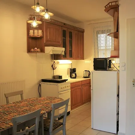 With Swing Apartment *